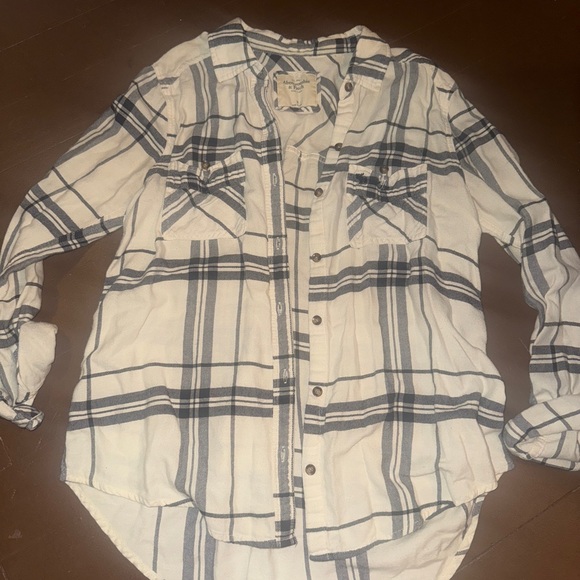 Abercrombie White and Black Plaid Shirt - Picture 1 of 2